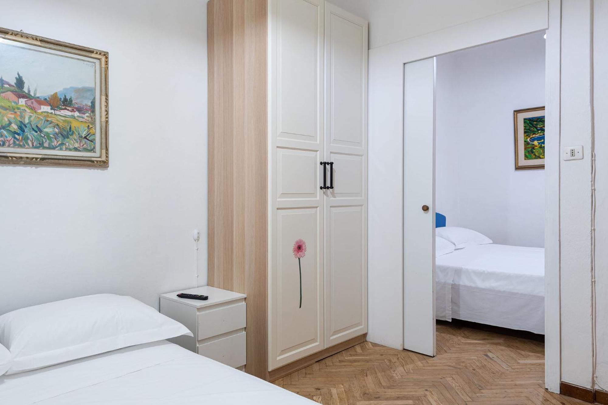 Unyca - Ampio Rifugio Per Famiglie A Firenze Apartamento Exterior foto
